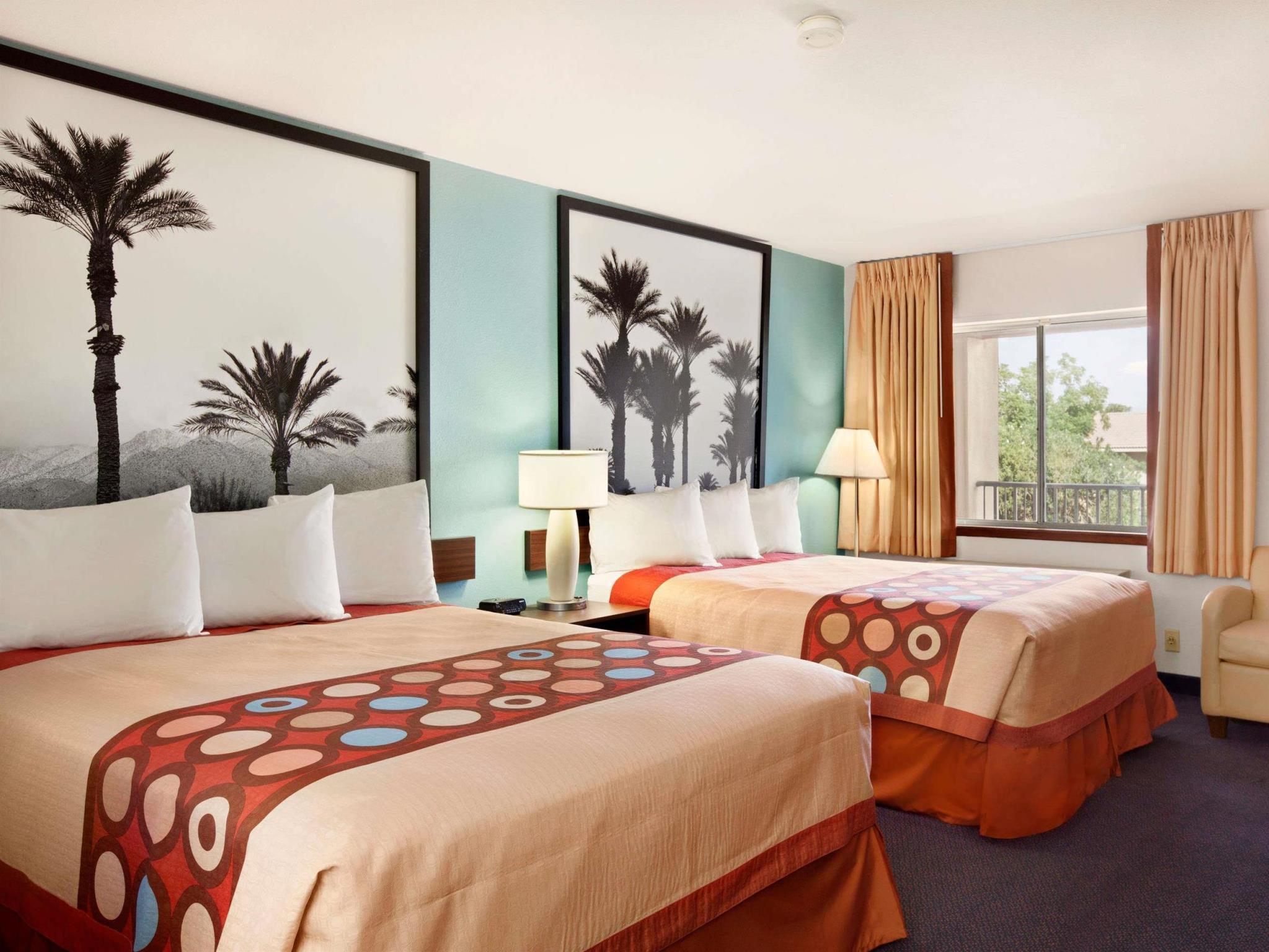 Hotel Super 8 By Wyndham Indio Exterior foto